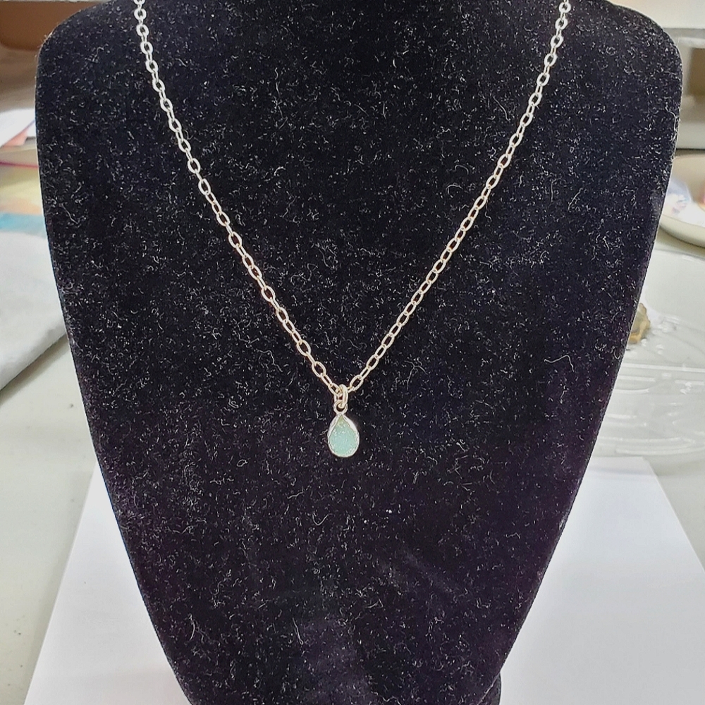 MINI PETITE DRUZY PENDANT GREENISH-BLUE CHAIN MEASURES 18 to 19in HANDMADE BY ME